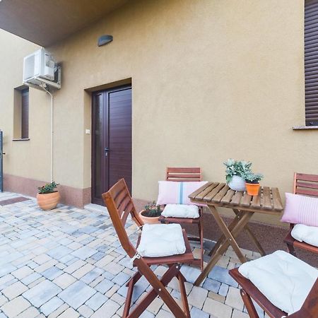 Apartment Ema ザダル エクステリア 写真
