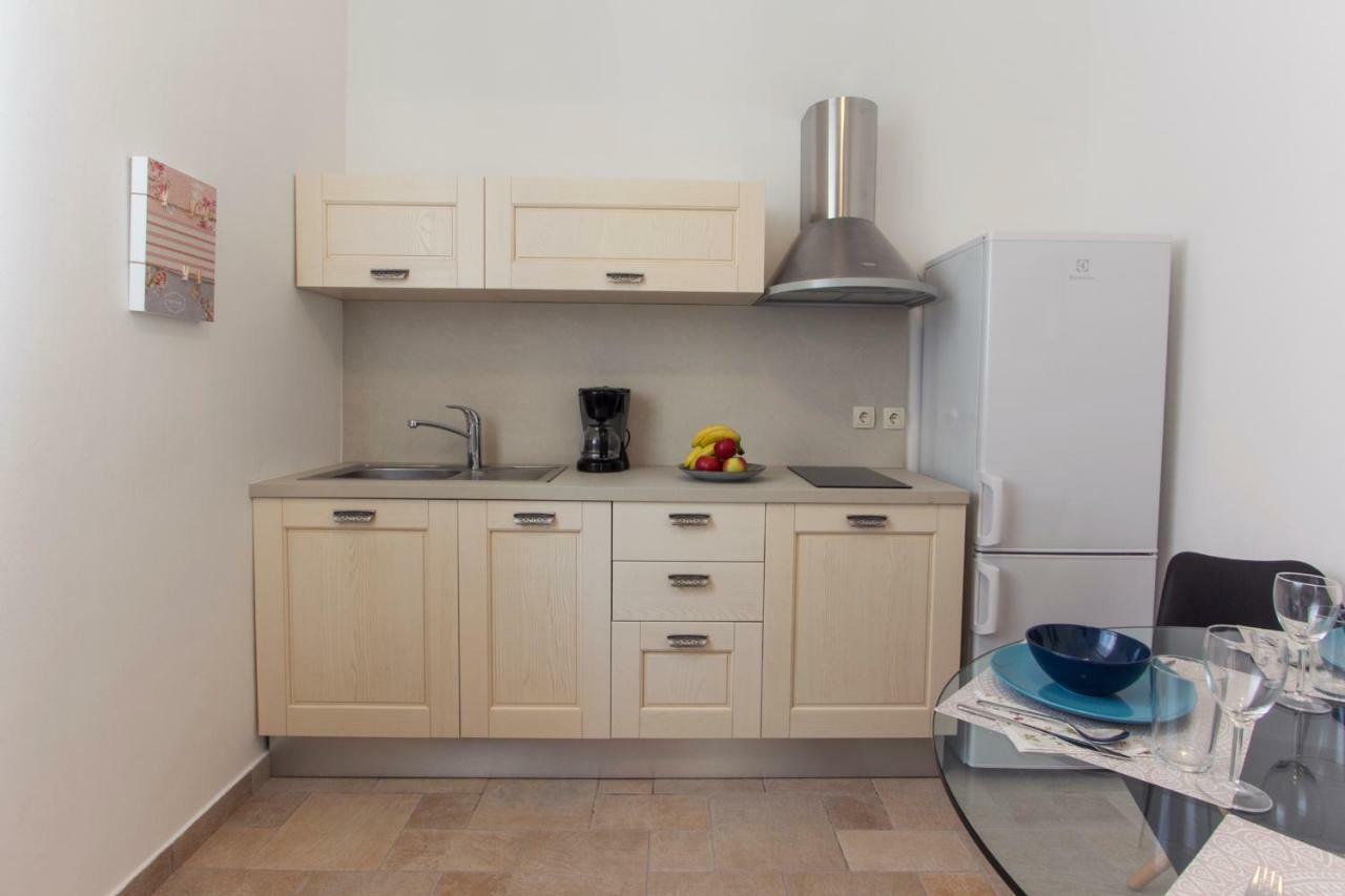 Apartment Ema ザダル エクステリア 写真