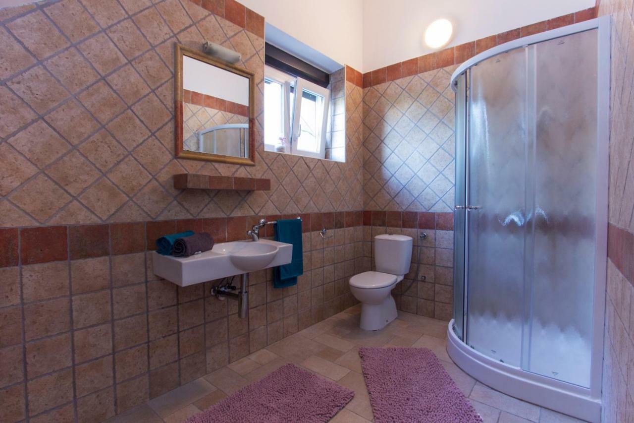 Apartment Ema ザダル エクステリア 写真